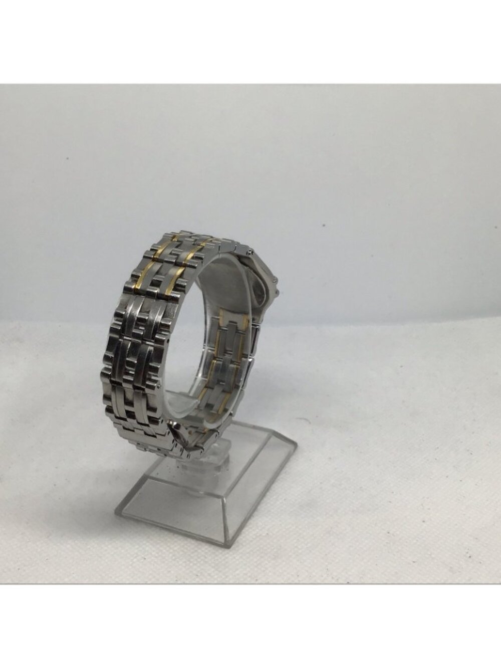 Bulova Accutron White Dial Two-tone SS Women's Watch 28M08 w/Box Pre Owned - Picture 9 of 16
